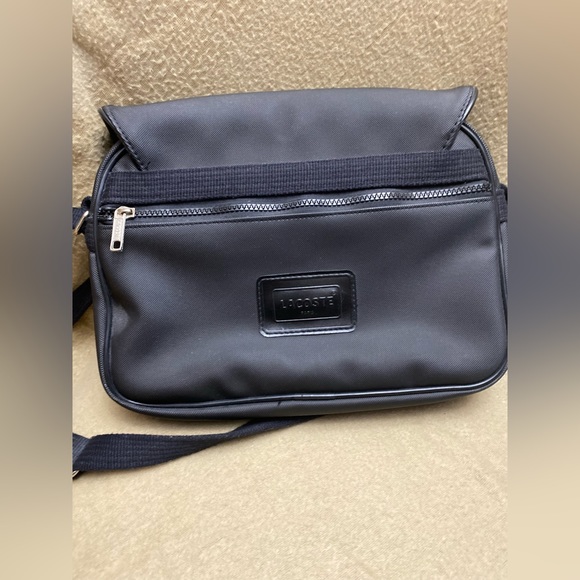 Vintage Lacoste messenger Bag - Picture 7 of 11